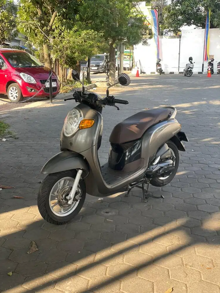 Scoopy Stylish 2018