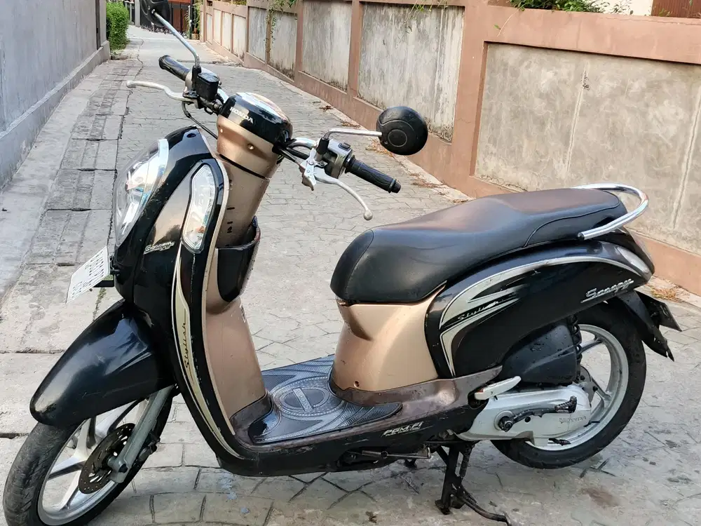 Honda Scoopy fi stylish 2014  stater halus mulus terawat