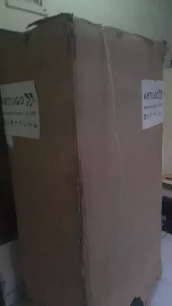 Showcase 2 pintu 620 liter
