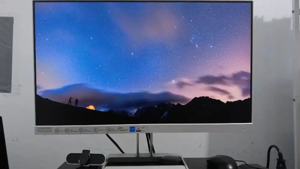 Monitor Lenovo L24i-40 Bagus Banget No Dead Pixel