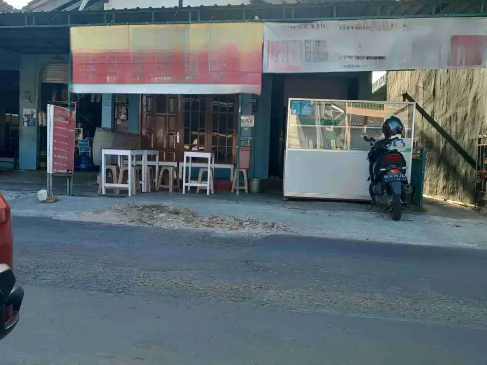 Rumah Strategis Tepi Jalan Utama Cocok untuk Usaha Di Condongcatur Dekat Terminal Concat, Pakuwon Mall, Kampus UGM & UPN