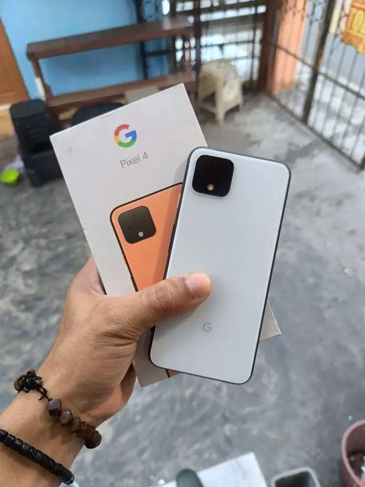 DIJUAL / TUKAR TAMBAH Google Pixel 4 /64GB Mulus Fullset Siap Pakai