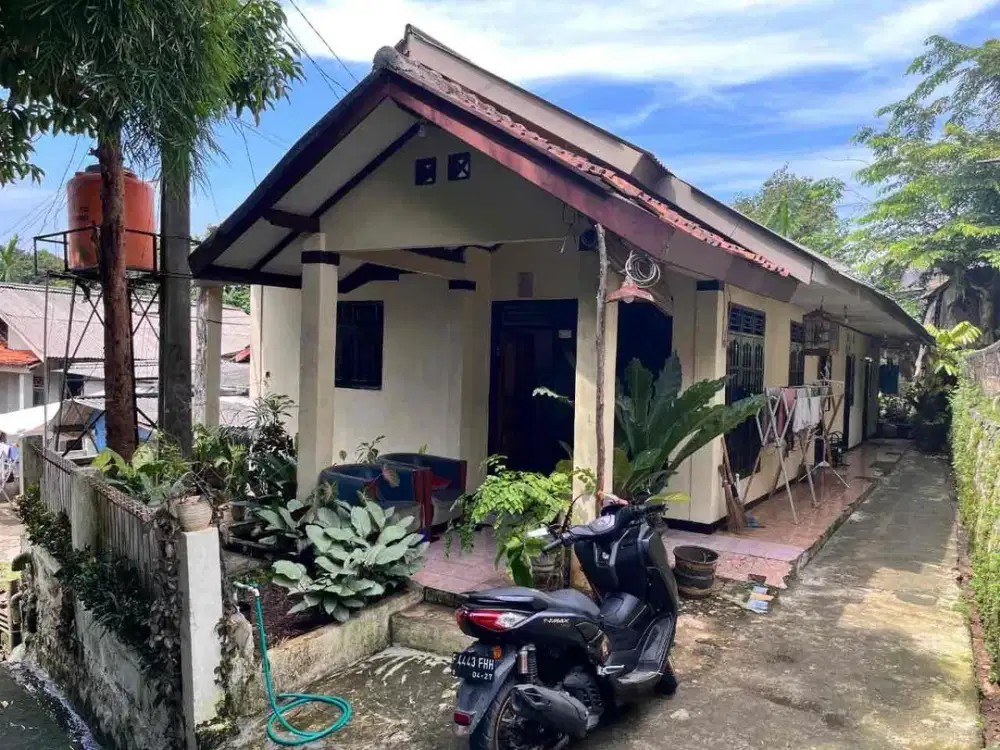 JUAL RUMAH MURAH BERIKUT 3 PINTU KONTRAKAN STRATEGIS DEKAT JALAN RAYA PARUNG BOGOR