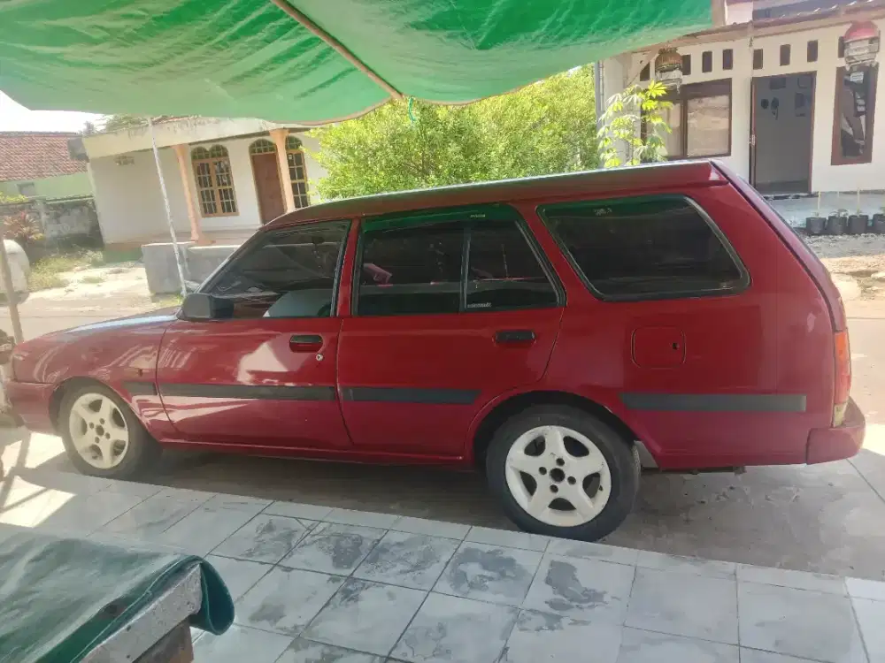 JUAL SANTAI MAZDA VANTREND 1994