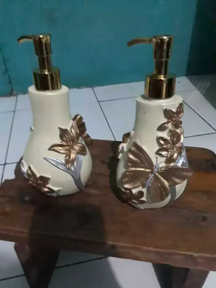 Dijual botol sabun