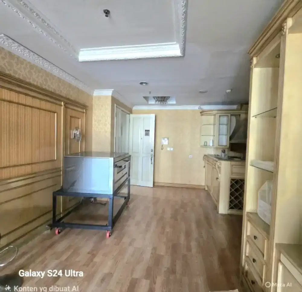 Jual Unit 2 BR Furnish 
French Walk MOI Kelapa Gading Jakarta utara