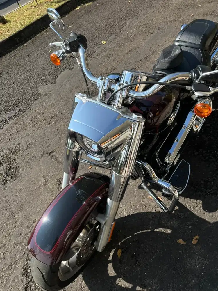 HARLEY DAVIDSON FATBOY FULLPAPER 2022