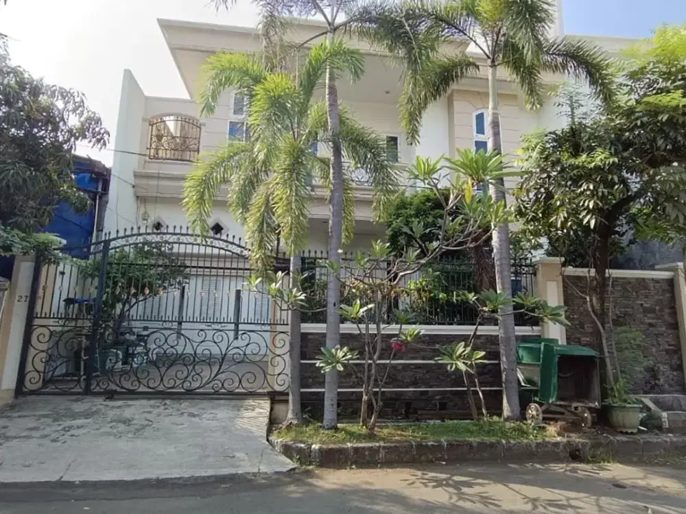 Di jual rumah di Ancol semi furnish nego sampai deal