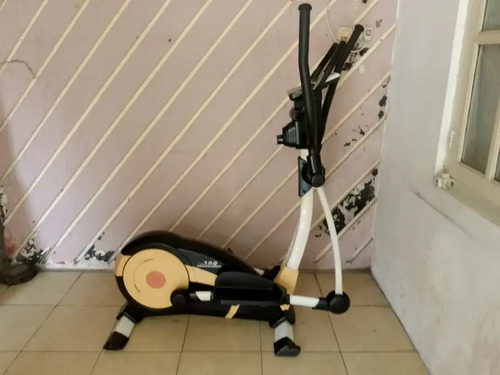 Alat fitness kardio kettler