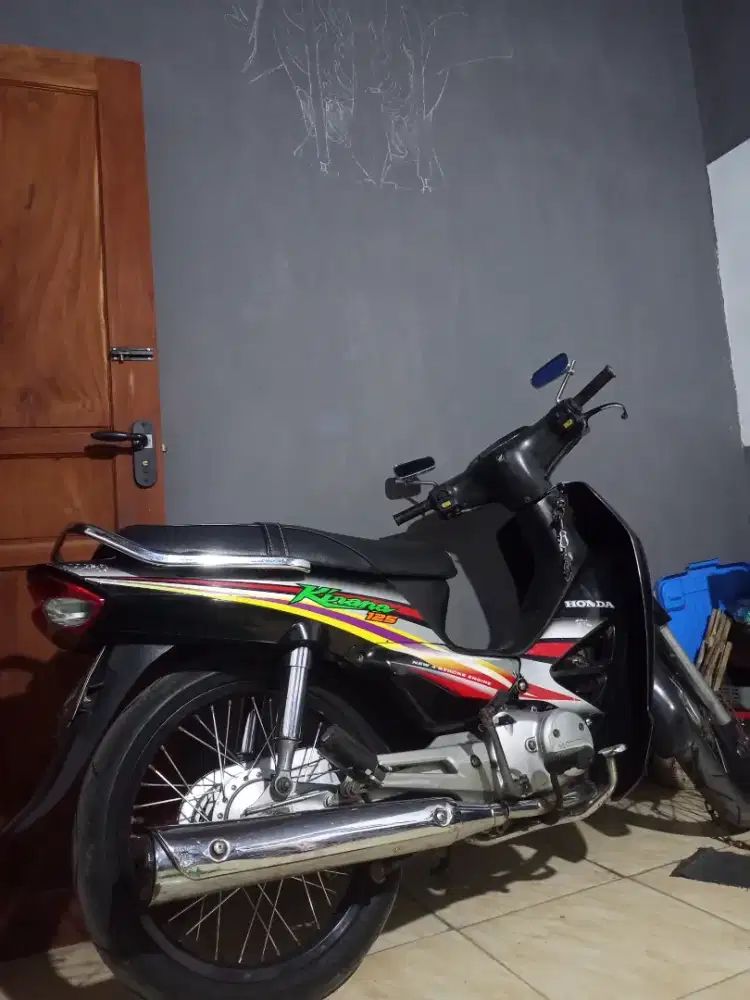 Honda kirana 2005 komplit telat plat ab