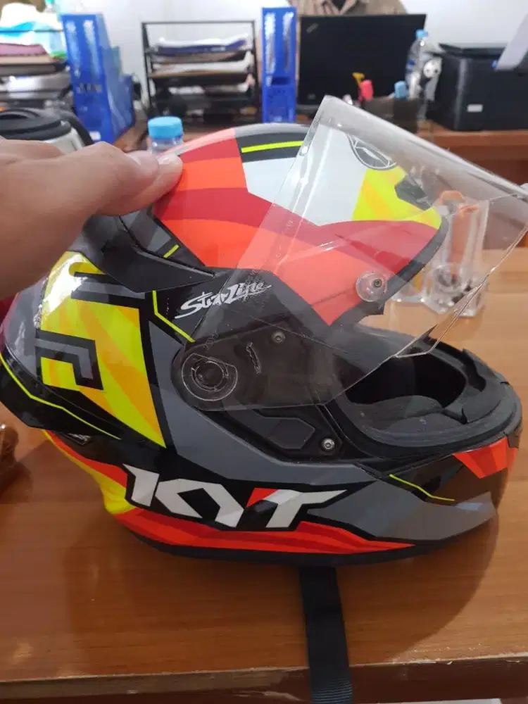Helm KYT TT COURSE