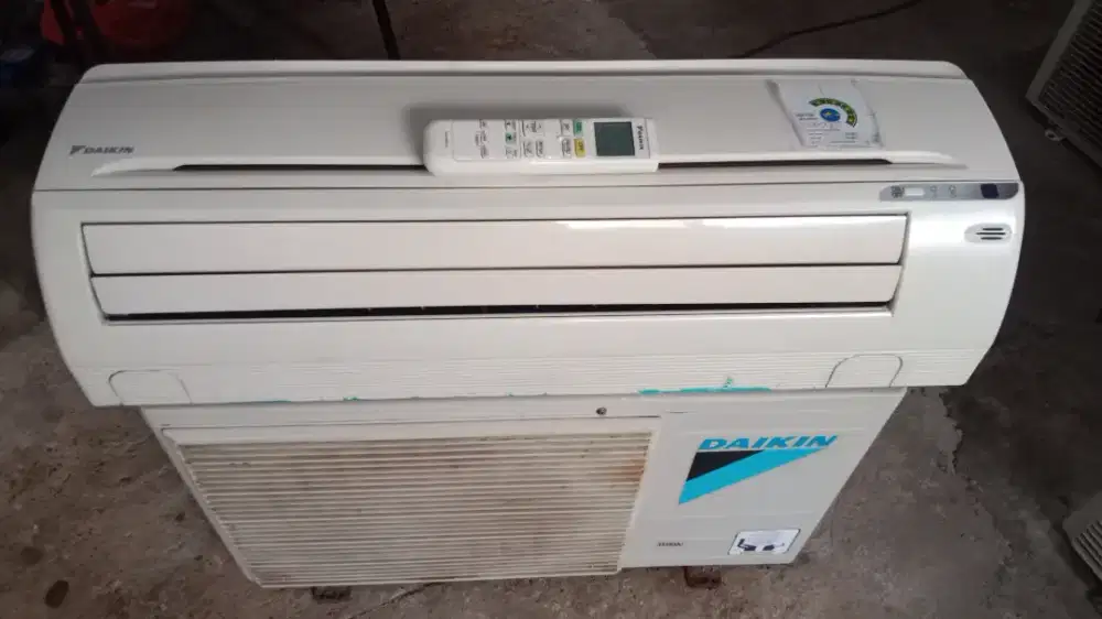 AC daikin thailand 1/2pk ori mulus