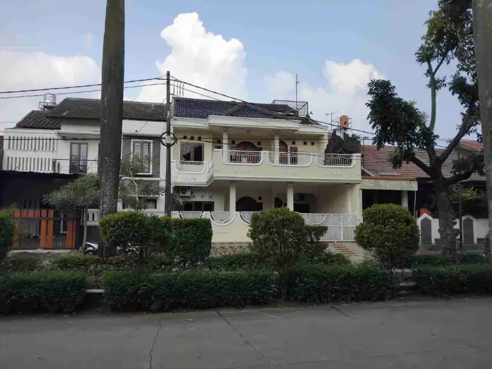 Rumah 2 Lantai di Jatibening Estate Bekasi