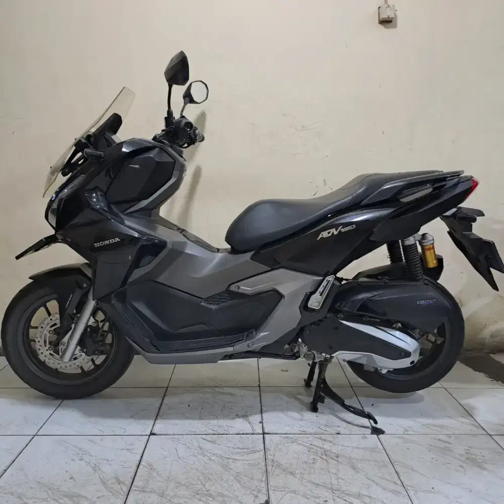 Honda ADV 160 2022 pajak panjang