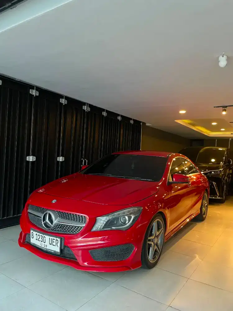 MERCEDES BENZ CLA 200 AMG