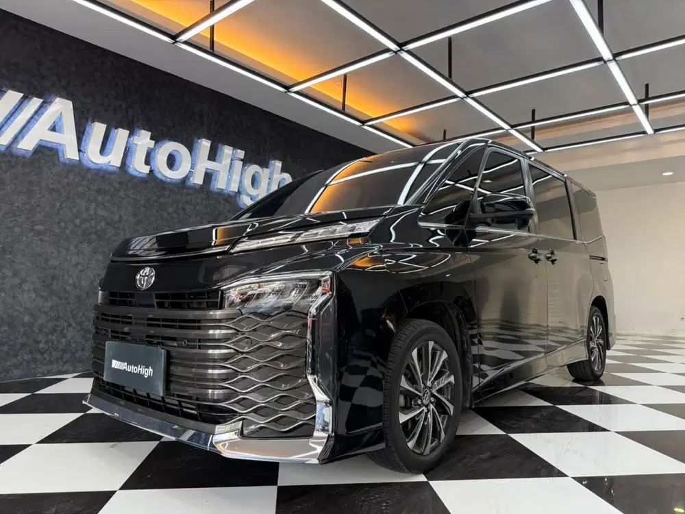 DP10% [Km18.000] Voxy 2024 Black Reg 2025 #AUTOHIGH