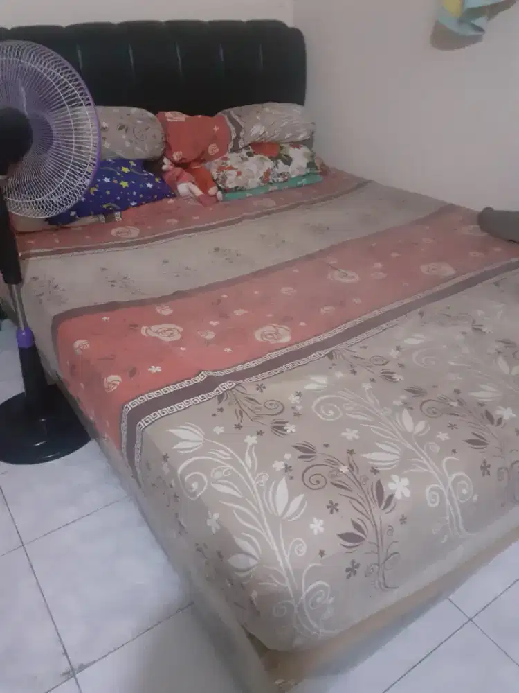 Kasur springbed