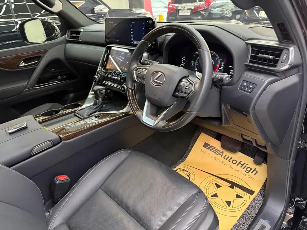 DP10% [Km6.000] LX600 7Seater 2024 Black / LX 600 Reg 2025 #AUTOHIGH