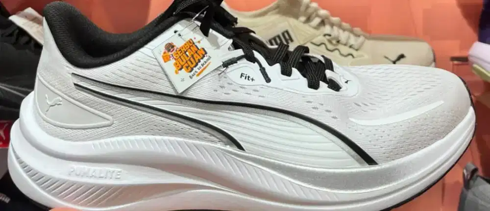 Jual sepatu Dijual,
Sepatu Baru belum dipakai
PUMA skyrocket lite 2