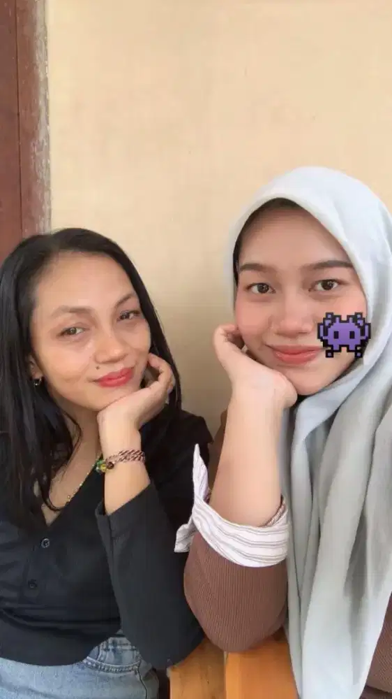Mencari kerjaan apa ajha
