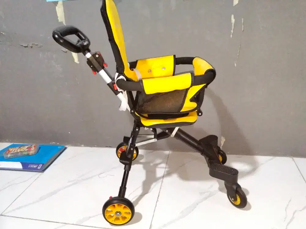 Stroller lipat anak