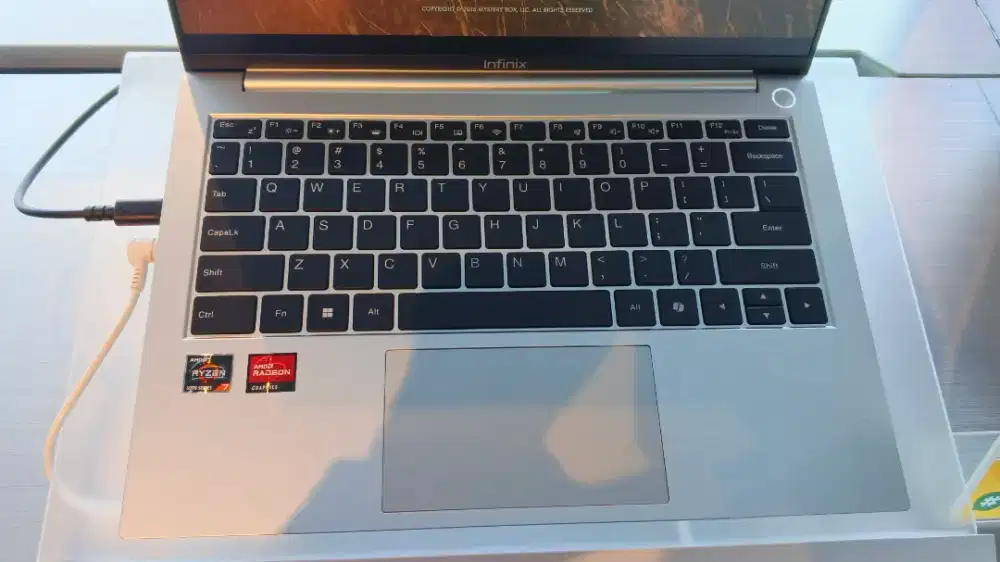 Cicilan laptop Infinix xbook b14 ryzen 7 cuma ktp