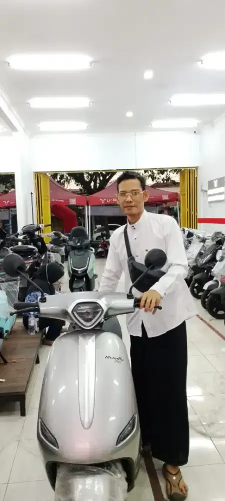 Sepeda listrik uwinfly