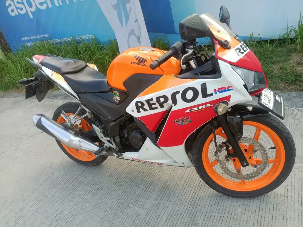 Honda CBR 150 2016
