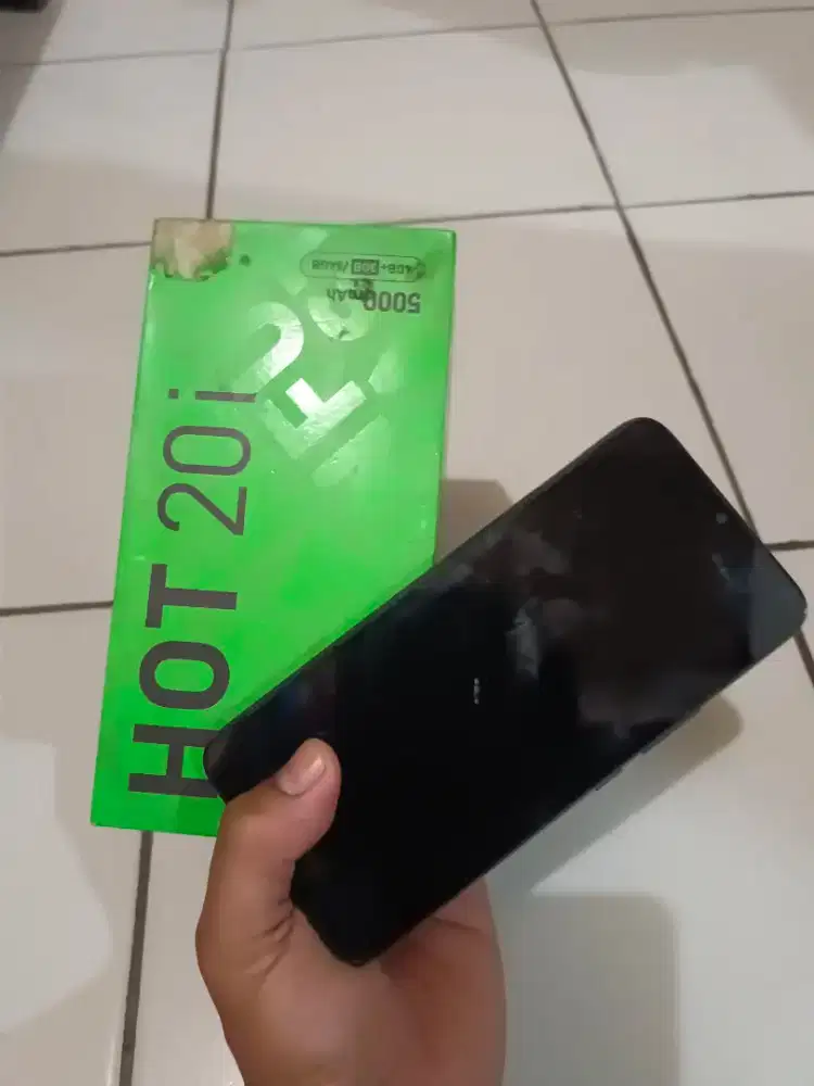 Infinix Hot 20i