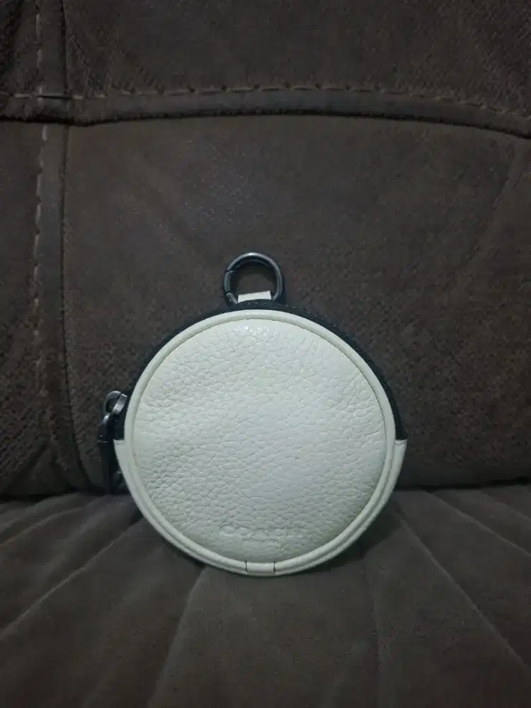 Gantungan tas / aksesoris bag merk coach autentik..good condition..