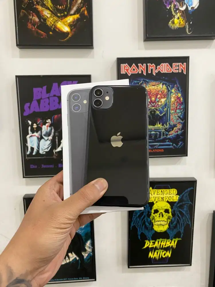 Iphone 11 64GB Fullset All Operator Mulus