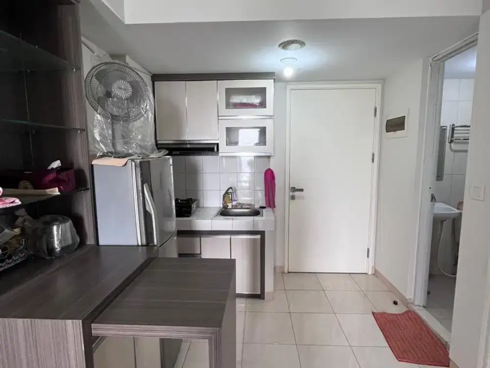 Dijual Cepat Apart 2 BR di Springlake Summarecon Bekasi