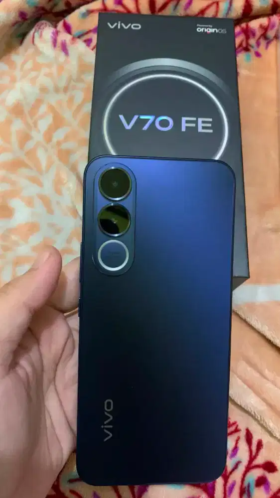 Vivo v70 fe 8/256