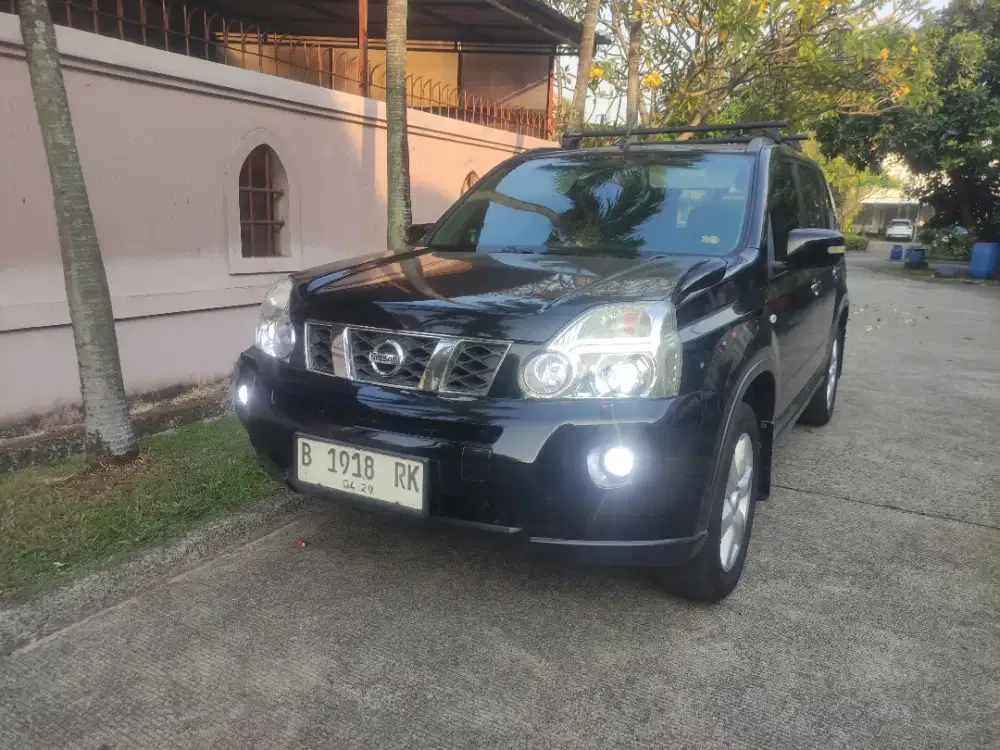 Nissan X-Trail 2011 Bensin