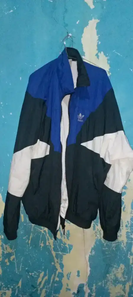 Jaket Adidas Vintage 90s Trefoil Size L-XL Ori