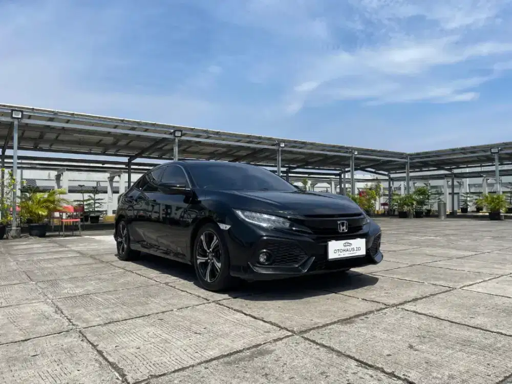 Km40rb. Record. Honda Civic E hatchback 2018