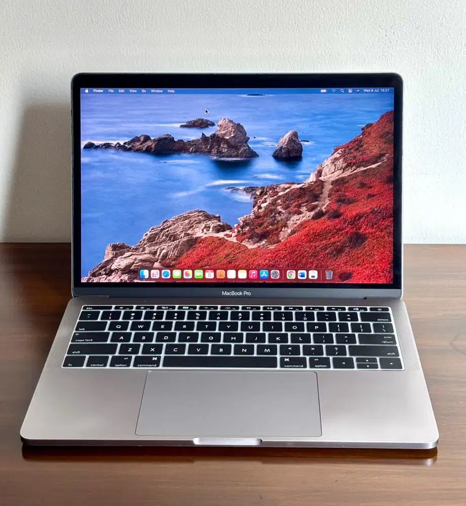 Dijual Macbook Pro 13 2017 | RAM 8GB | SSD 256 GB
