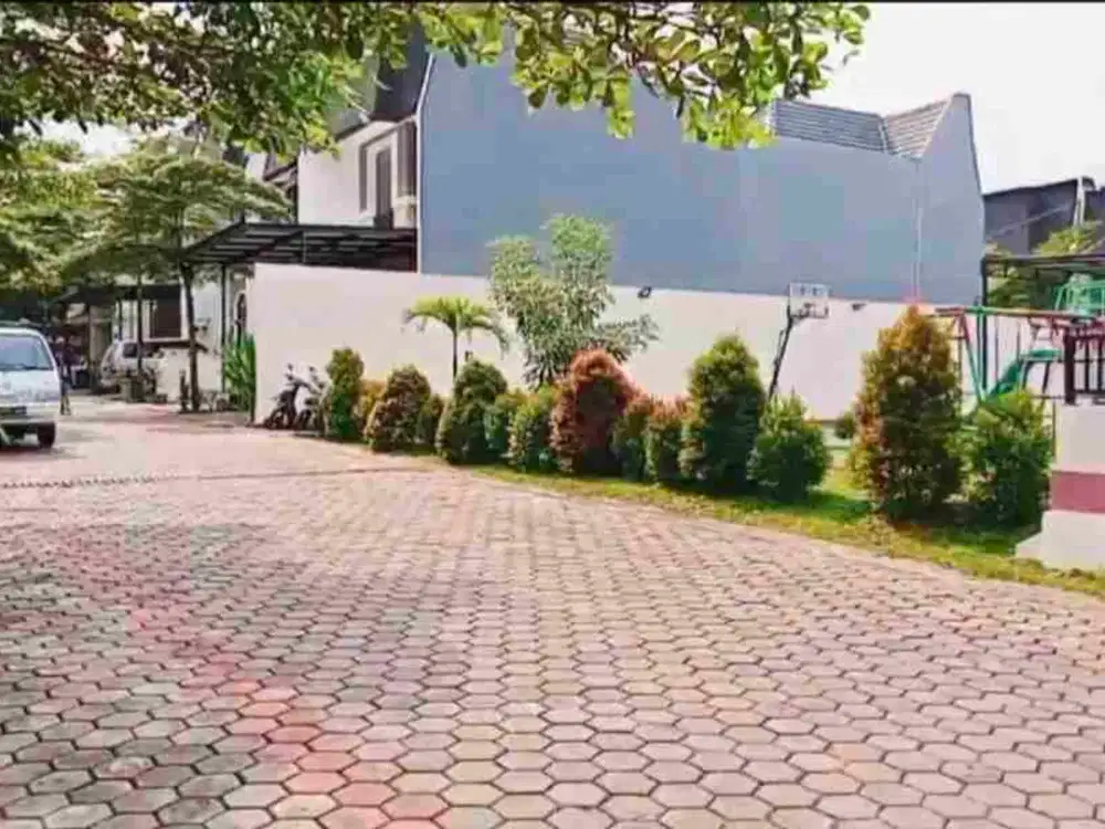 Disewakan Rumah cluster 2 lantai di jatikramat lingkungan asri