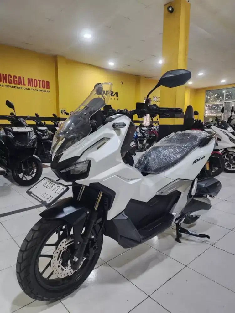 ADV 160 CBS 2026
