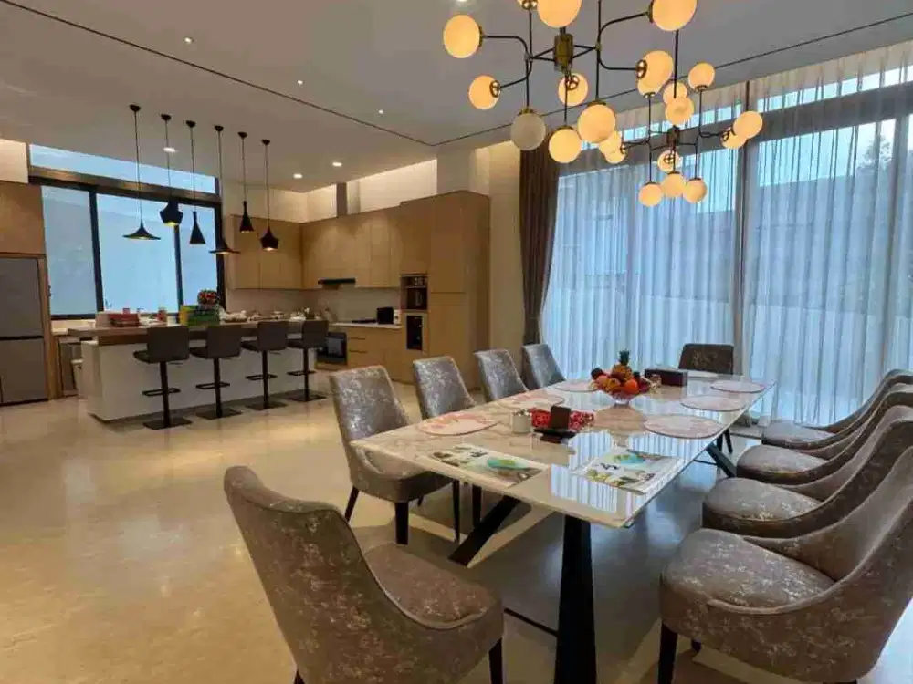 Dijual rumah termewah di pik1 furnish
