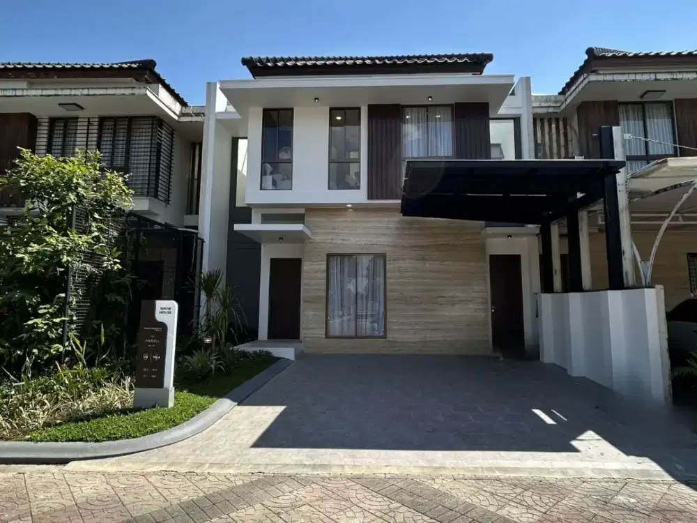 Rumah Posisi Sudut di Jalan Perintis Kemerdekaan Makassar