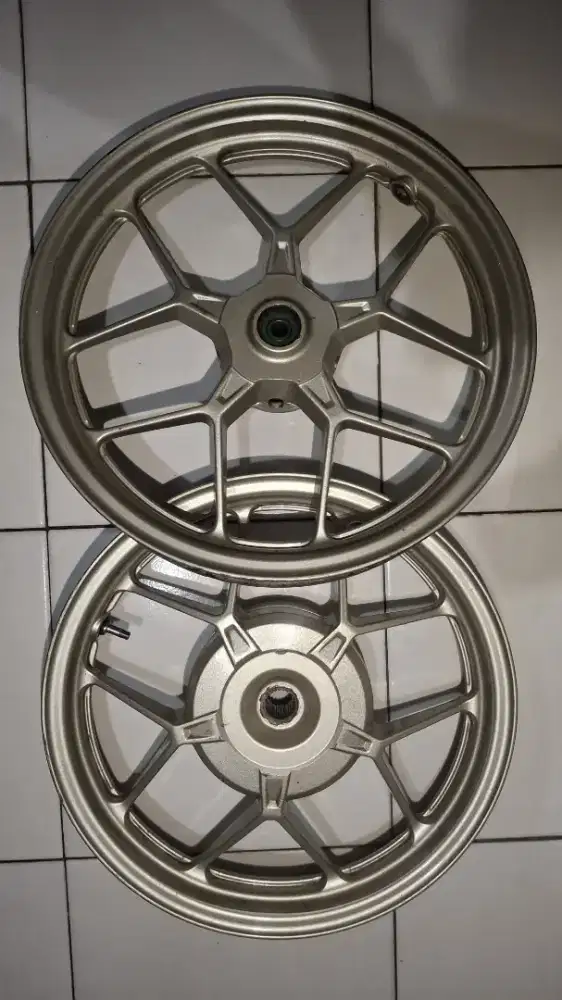 VELG ORIGINAL HONDA VARIO 125 LED OLD 2015