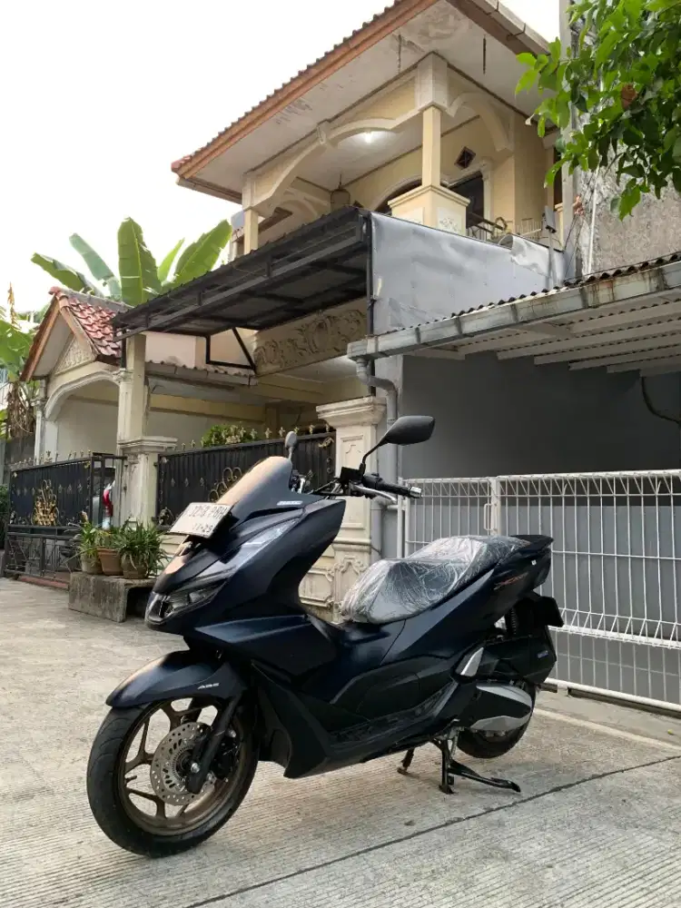 HONDA PCX 160 ABS 2024 KM 7 RB ISTIMEWA