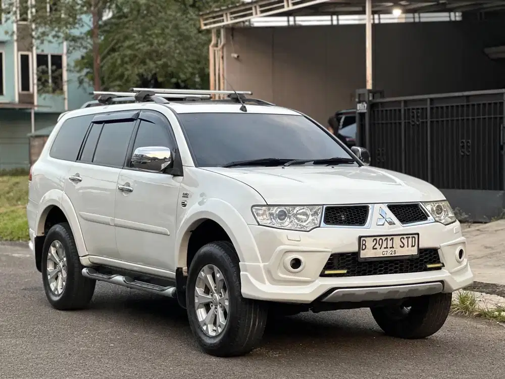 Pajero Sport Dakar Limited AT 2013