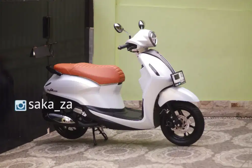 ( Pajak Hidup , Tipe Tertinggi ) Yamaha Grand Filano Lux 2024 Hybrid