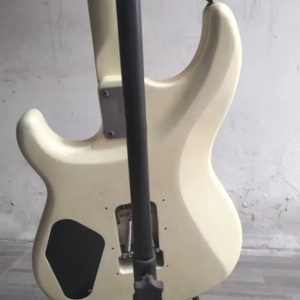 Gitar Yamaha SE 350