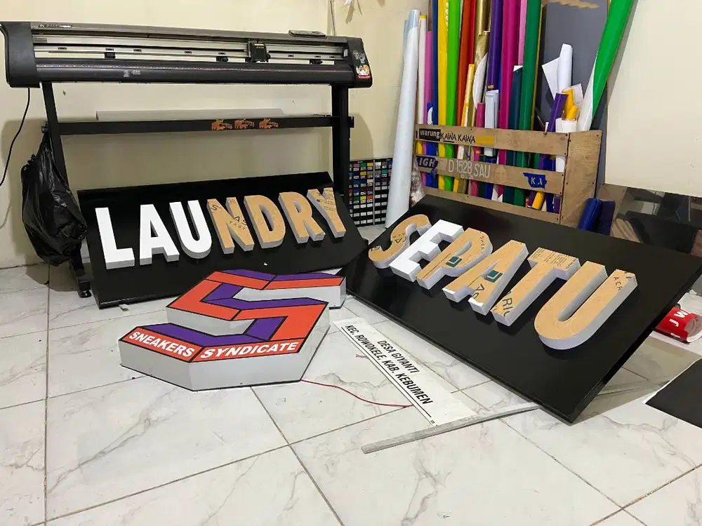 Signboard Huruf Timbul, Papan Nama Neon Box