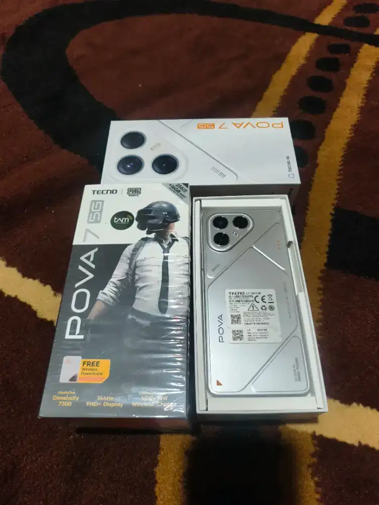 Pova 7 5G 8/256 Silver