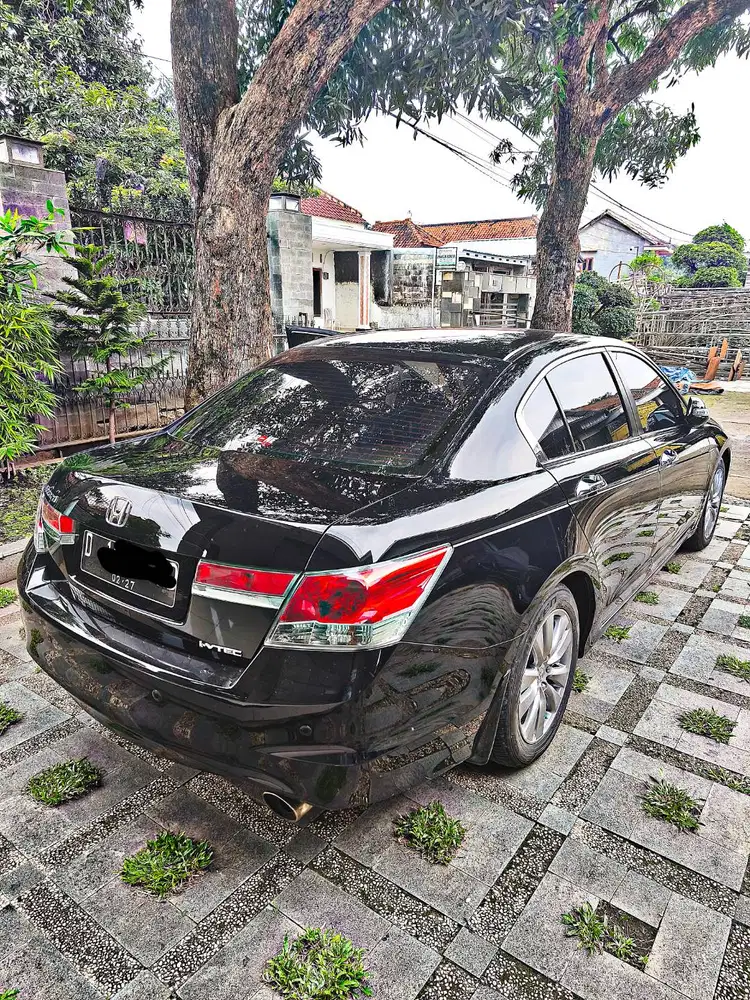 Honda Accord VTI-L 2011