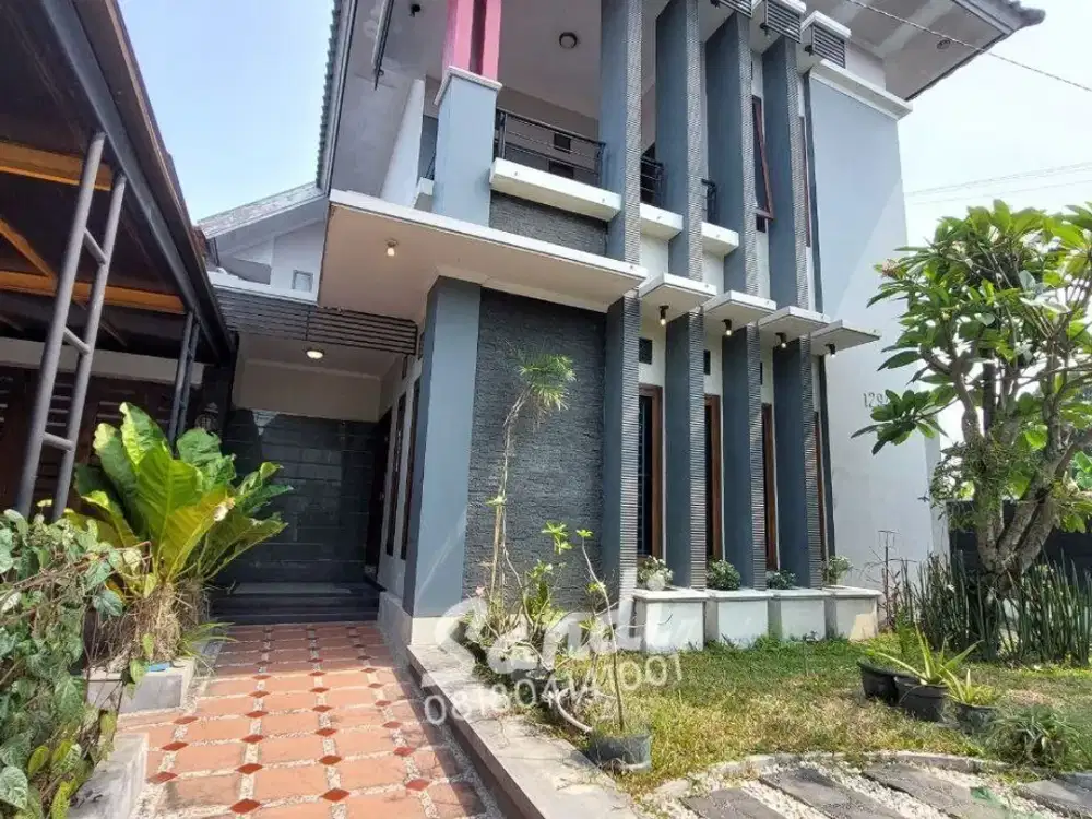 Rumah Homestay Luas 400 Meteran 6 Kamar Parkir Lega dekat Malioboro